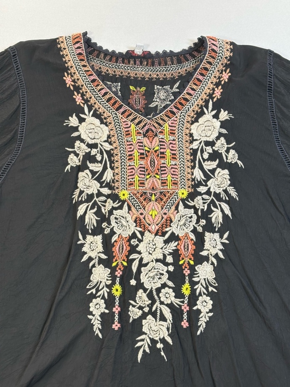Johnny Was Embroidered Floral Tunic Blouse, Bell Sleeves - Womens XL - Picture 7 of 16